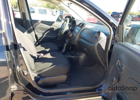 2015 Nissan Versa 1.6 S из США, поврежденный, VIN 3N1CN7AP8FL958384